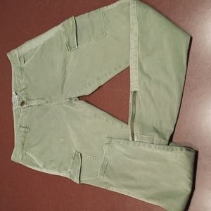 Vineyard Vines stretchy Cargo straight legs, skinny, size 4
